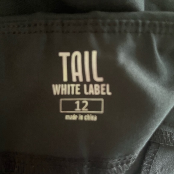 TAIL‎ Black Pullon Slant Seam Shorts - Picture 3 of 7